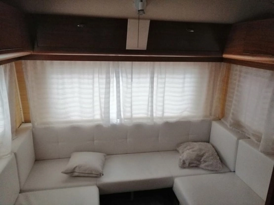                         Przyczepa kampingowa Hymer Eriba Nova 460 - zdjęcie 4
                        