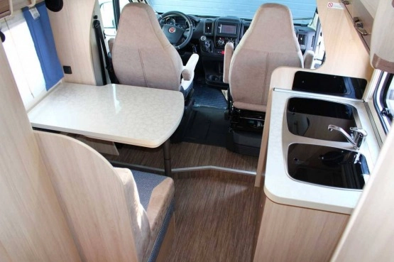                         Kamper Hobby SIESTA DE LUXE A 55 GS (model 2016)! - zdjęcie 16
                        