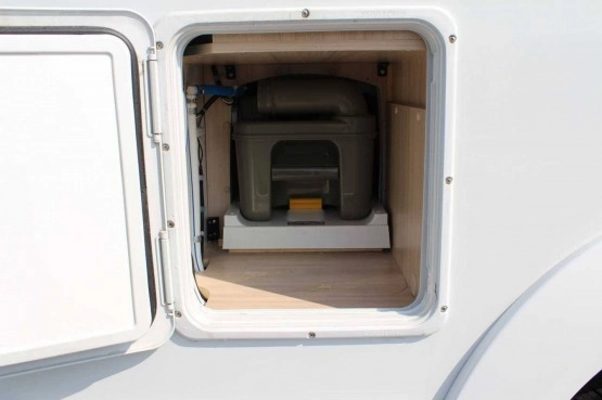                         Kamper Hobby SIESTA DE LUXE A 55 GS (model 2016)! - zdjęcie 5
                        