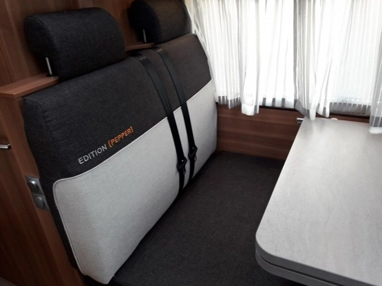                         Weinsberg "Cara Pepper" 2018 rok, przebieg 28 tyś. km - 159 00 brutto - zdjęcie 17
                        