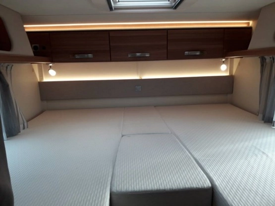                         Weinsberg "Cara Pepper" 2018 rok, przebieg 28 tyś. km - 159 00 brutto - zdjęcie 21
                        