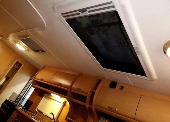                         Przyczepa kempingowa Abbey, rok 2004 - zdjęcie 24
                        