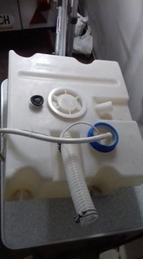                         Kemping Szrot zbiornik na wodę czystą Goebel z pompką Reich - zdjęcie 4
                        