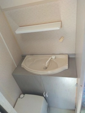                         Beyerland Spinter 390 D - zdjęcie 3
                        