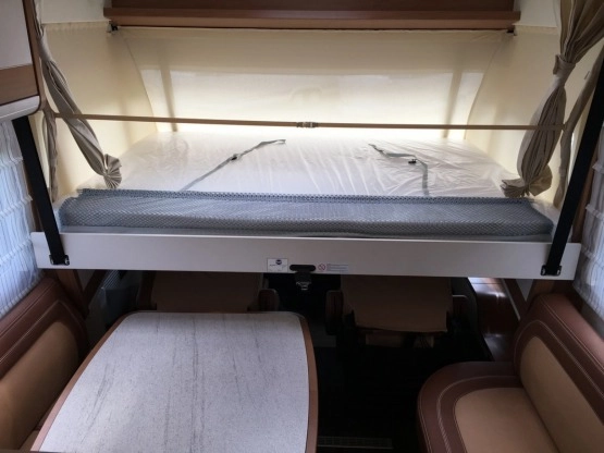                         Globetrotter XLI Premium I7850 DBM - zdjęcie 17
                        