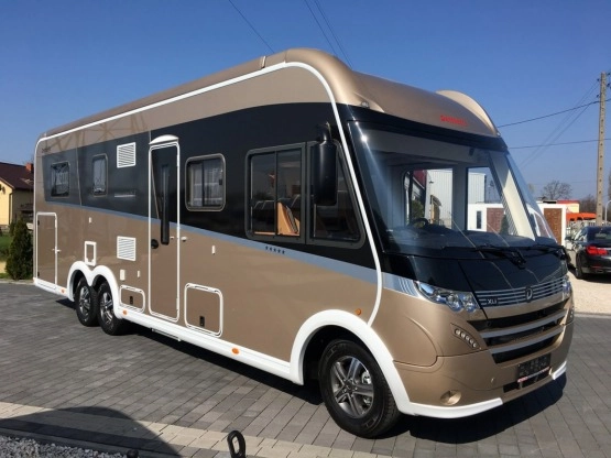                         Globetrotter XLI Premium I7850 DBM - zdjęcie 1
                        