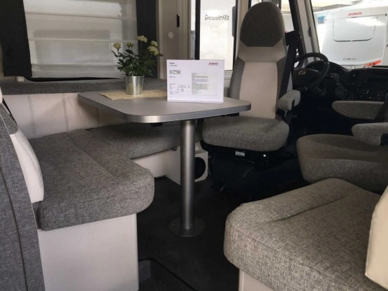                         SAMOCHÓD CAMPINGOWY DETHLEFFS TREND I 7057 DBM NAJNOWSZY MODEL NA ROK 2019 - zdjęcie 7
                        