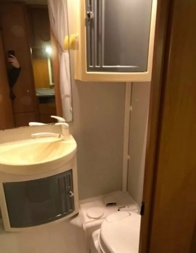                         Sunlight A6679, rok 2005 - zdjęcie 13
                        