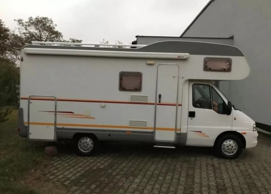                         Sunlight A6679, rok 2005 - zdjęcie 3
                        