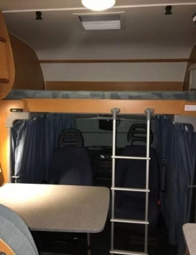                         Sunlight A6679, rok 2005 - zdjęcie 6
                        