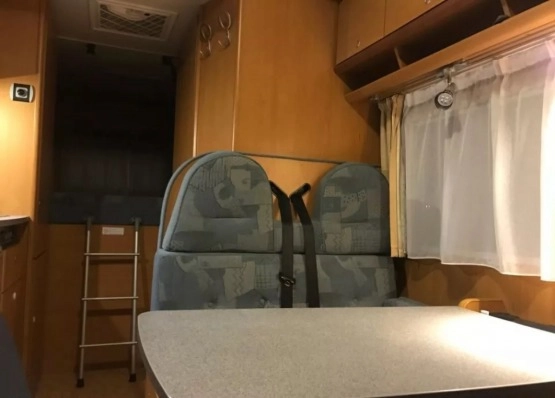                         Sunlight A6679, rok 2005 - zdjęcie 8
                        