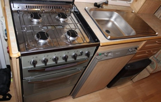                         Przyczepa kempingowa Elddis 4/5-osobowa - zdjęcie 12
                        