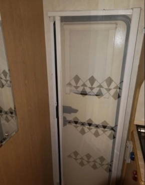                         Przyczepa kempingowa Elddis 4/5-osobowa - zdjęcie 7
                        