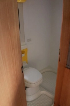                         Camper Fiat Ducato w zabudowie Joint - zdjęcie 2
                        