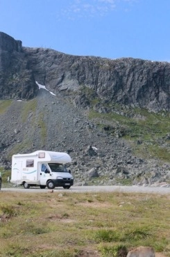                         Camper Fiat Ducato w zabudowie Joint - zdjęcie 9
                        