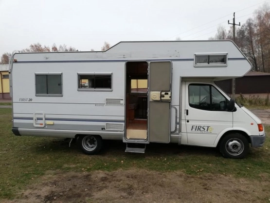                         Kamper Ford Transit z 1998 roku, uszkodzony - zdjęcie 5
                        