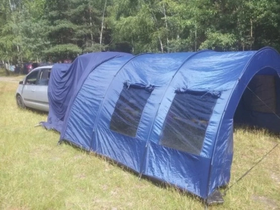                        NAMIOT DUŻY kempingowy z przedsionkiem na auto - zdjęcie 1
                        