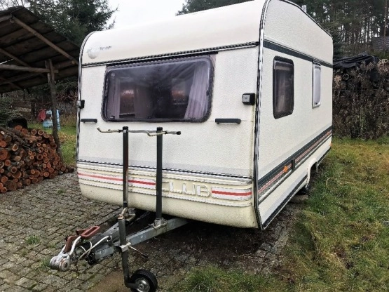                         Przyczepa kempingowa Burstner 3853 - zdjęcie 14
                        