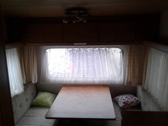                         Przyczepa kempingowa Burstner 3853 - zdjęcie 6
                        