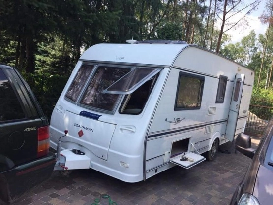                         Przyczepa Coachman Genius 520/4 z 2005 roku - zdjęcie 1
                        