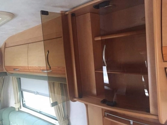                         Przyczepa Coachman Genius 520/4 z 2005 roku - zdjęcie 3
                        