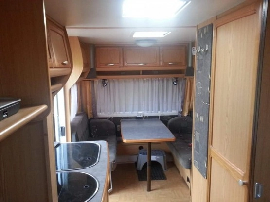                         Przyczepa kempingowa TEC - zdjęcie 9
                        