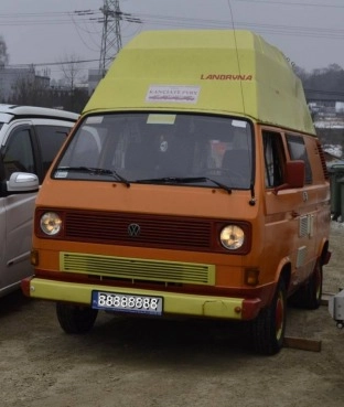                        VW T3 kamper dla fana - zdjęcie 4
                        