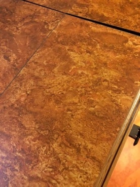                         Przyczepa campingowa Burstner LUX 455 TN, przedsionek, łazienka, woda, truma, podłoga do przedsionka - zdjęcie 15
                        