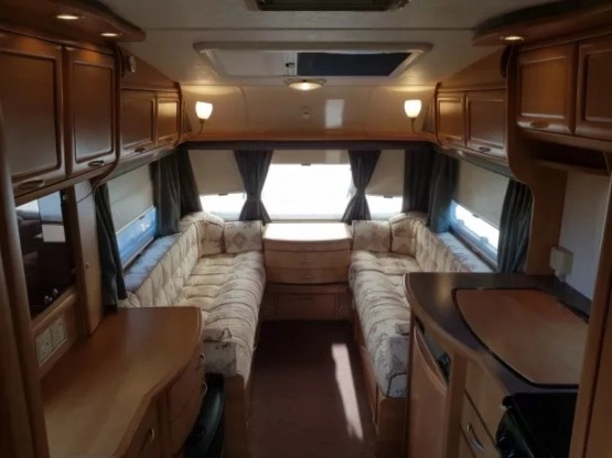                         Przyczepa kempingowa 2-3 osobowa - zdjęcie 7
                        