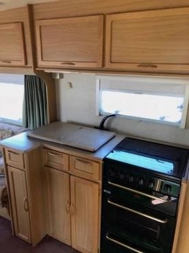                         Przyczepa kempingowa ELDDIS HURRICANE XL + MOTO MOVER - zdjęcie 10
                        