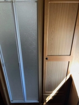                         Przyczepa kempingowa ELDDIS HURRICANE XL + MOTO MOVER - zdjęcie 2
                        