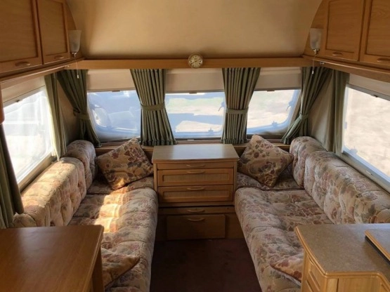                         Przyczepa kempingowa ELDDIS HURRICANE XL + MOTO MOVER - zdjęcie 7
                        