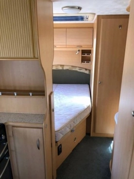                         Przyczepa kempingowa COACHMAN WANDERER Z KLIMATYZACJĄ - zdjęcie 2
                        