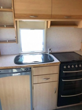                         Przyczepa kempingowa COACHMAN WANDERER Z KLIMATYZACJĄ - zdjęcie 3
                        