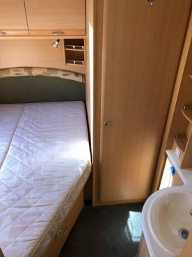                         Przyczepa kempingowa COACHMAN WANDERER Z KLIMATYZACJĄ - zdjęcie 4
                        