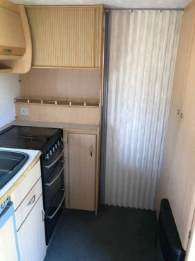                         Przyczepa kempingowa COACHMAN WANDERER Z KLIMATYZACJĄ - zdjęcie 5
                        