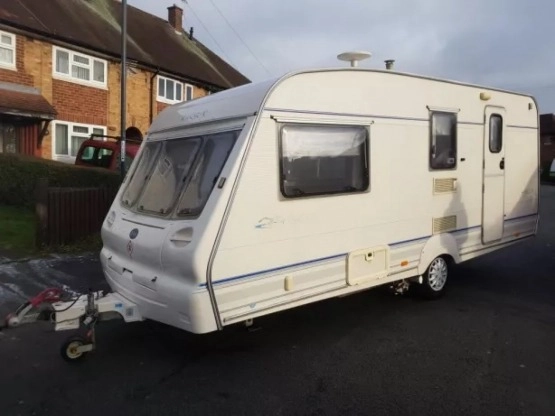                         Przyczepa kempingowa 4-5 osobowa Bailey Ranger - zdjęcie 1
                        