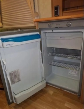                         Przyczepa kempingowa ACE, rok produkcji 2005 - zdjęcie 20
                        