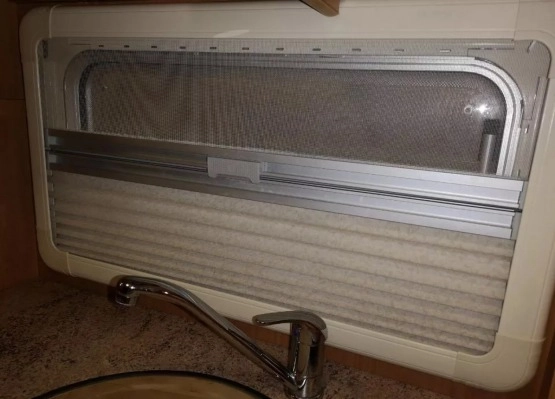                         Przyczepa kempingowa ACE, rok produkcji 2005 - zdjęcie 24
                        