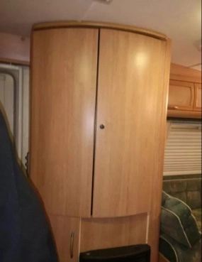                         Przyczepa kempingowa ACE, rok produkcji 2005 - zdjęcie 3
                        