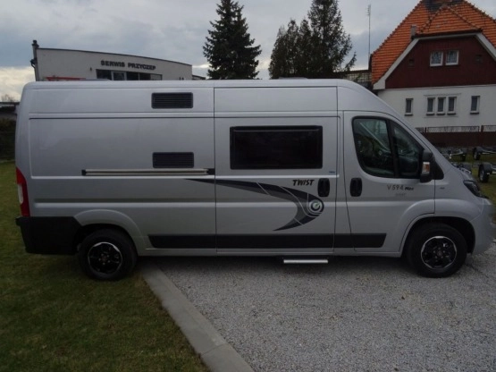                         KAMPER CHAUSSON TWIST V594 MAX DUCATO 2.0JTD NOWY! - zdjęcie 12
                        