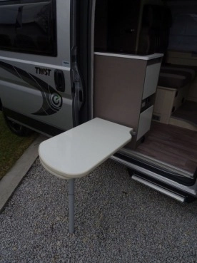                         KAMPER CHAUSSON TWIST V594 MAX DUCATO 2.0JTD NOWY! - zdjęcie 14
                        