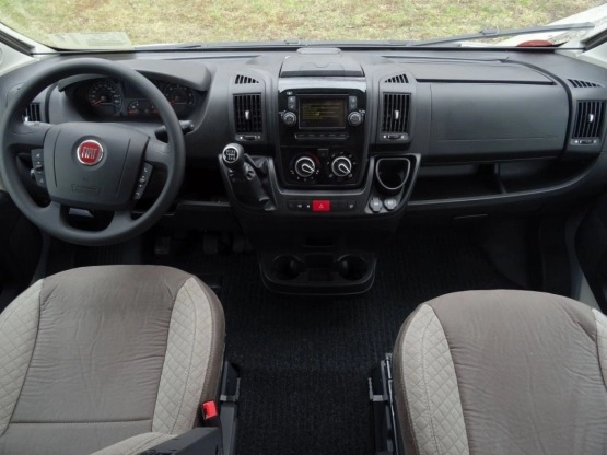                         KAMPER CHAUSSON TWIST V594 MAX DUCATO 2.0JTD NOWY! - zdjęcie 24
                        