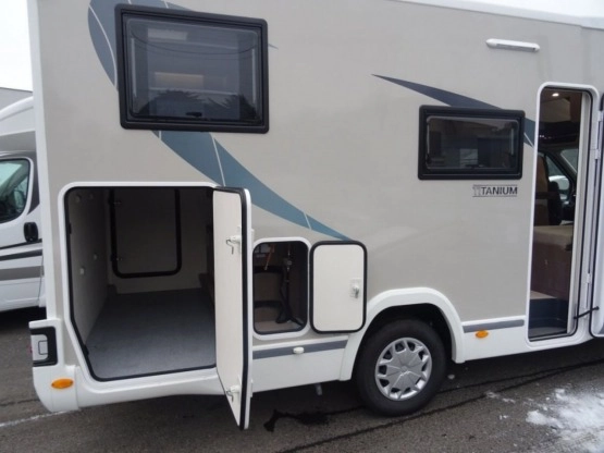                         KAMPER CHAUSSON 767GA TITANIUM TRANSIT 170 KM AUTOMAT NOWY! MODEL 2019 - zdjęcie 11
                        