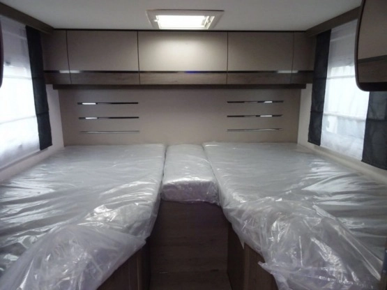                         KAMPER CHAUSSON 767GA TITANIUM TRANSIT 170 KM AUTOMAT NOWY! MODEL 2019 - zdjęcie 17
                        