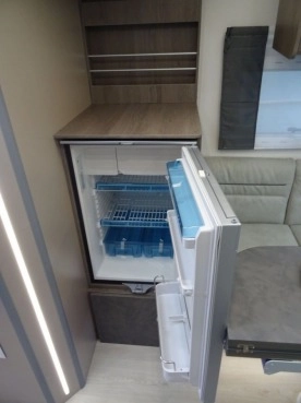                         KAMPER CHAUSSON 767GA TITANIUM TRANSIT 170 KM AUTOMAT NOWY! MODEL 2019 - zdjęcie 20
                        