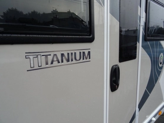                         KAMPER CHAUSSON 767GA TITANIUM TRANSIT 170 KM AUTOMAT NOWY! MODEL 2019 - zdjęcie 7
                        