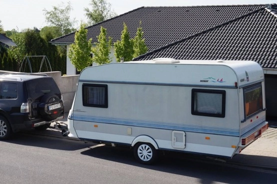                         Przyczepa kempingowa HOBBY CLASSIC BARDZO ZADBANA - zdjęcie 4
                        