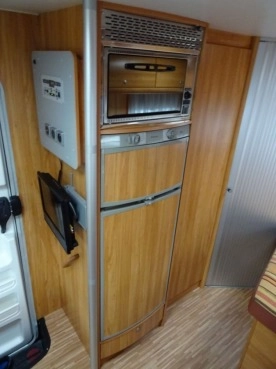                         KAMPER BURSTNER MARANO T640 DUCATO 2.3 JTD 2006 - zdjęcie 12
                        