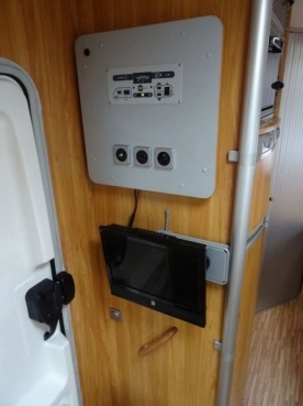                         KAMPER BURSTNER MARANO T640 DUCATO 2.3 JTD 2006 - zdjęcie 14
                        